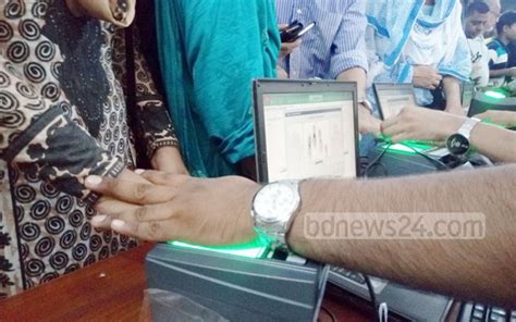 smart card distribution schedule in rajshahi|Election Commission starts distributing NID cards with biometric .